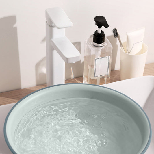 Wide Foot Wash Basin with Two-Color Design, Durable High-Temperature Plastic Washbasin for Laundry and Bathing, 13-Inch Round Shape with Large Capacity, Stable Flat Bottom for Home and Hotel Use A