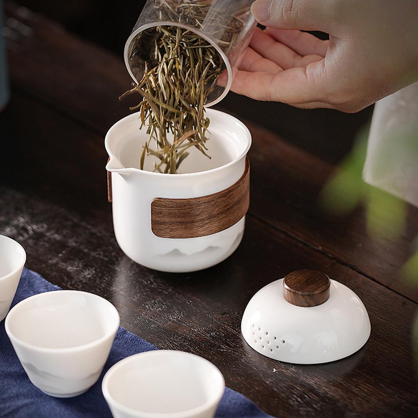 Travel Tea Set - Tea Set - Teapot - Teacups - Ceramic - Kung Fu - Camping - Outdoor - Travel - Including Travel Bag - 4 Pieces - Gift - White.