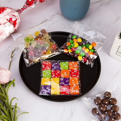 QZS 200 Pcs Self Sealing Cellophane Bags, Clear Cookie Bags, Individual Wrappers Treat bags for Packaging Cookies, Biscuit, Candy, Gift Giving (White Polka Dot, 2.2x2.2inches)