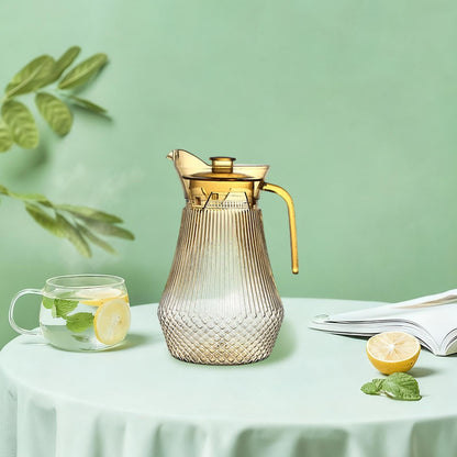 Acrylic Pitcher, Clear Plastic Water Pitchers with Lid and Spout, Iced Tea Pitcher Beverage Containers for Fridge, Juice, Sangria, Lemonade, Shatter-proof, BPA-Free Yellow