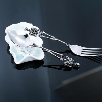 Darzheoy Stainless Steel Skeleton Skull Spoon and Fork Flatware Tableware Gifts for Halloween Easter and Christmas (Spoon) B