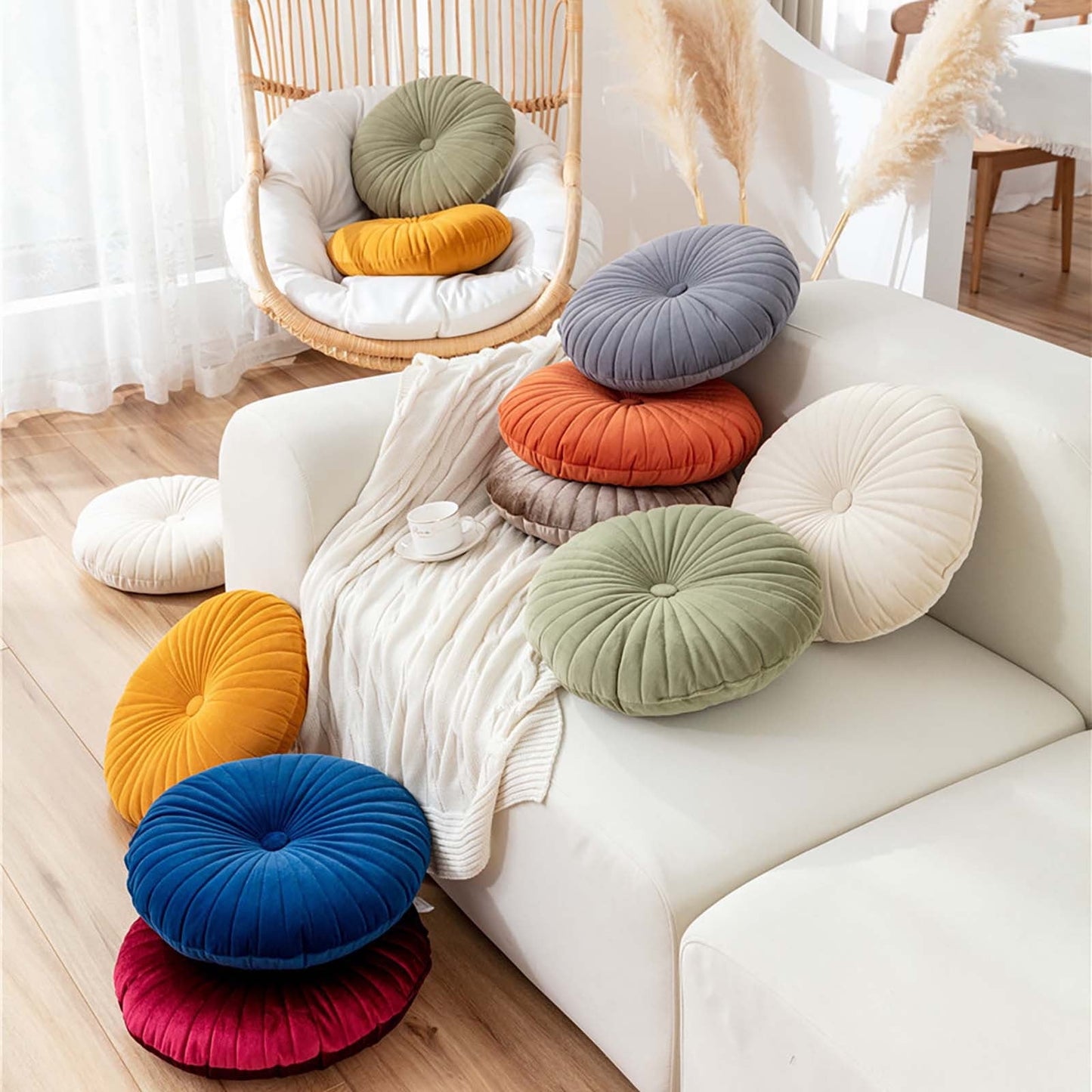 Darzheoy Round Throw Pillow 15.7 inch Decorative Round Velvet Floor Pillows Small Pumpkin Throw Pillow Cushion for Living Room Sofa Bed, Gray Green