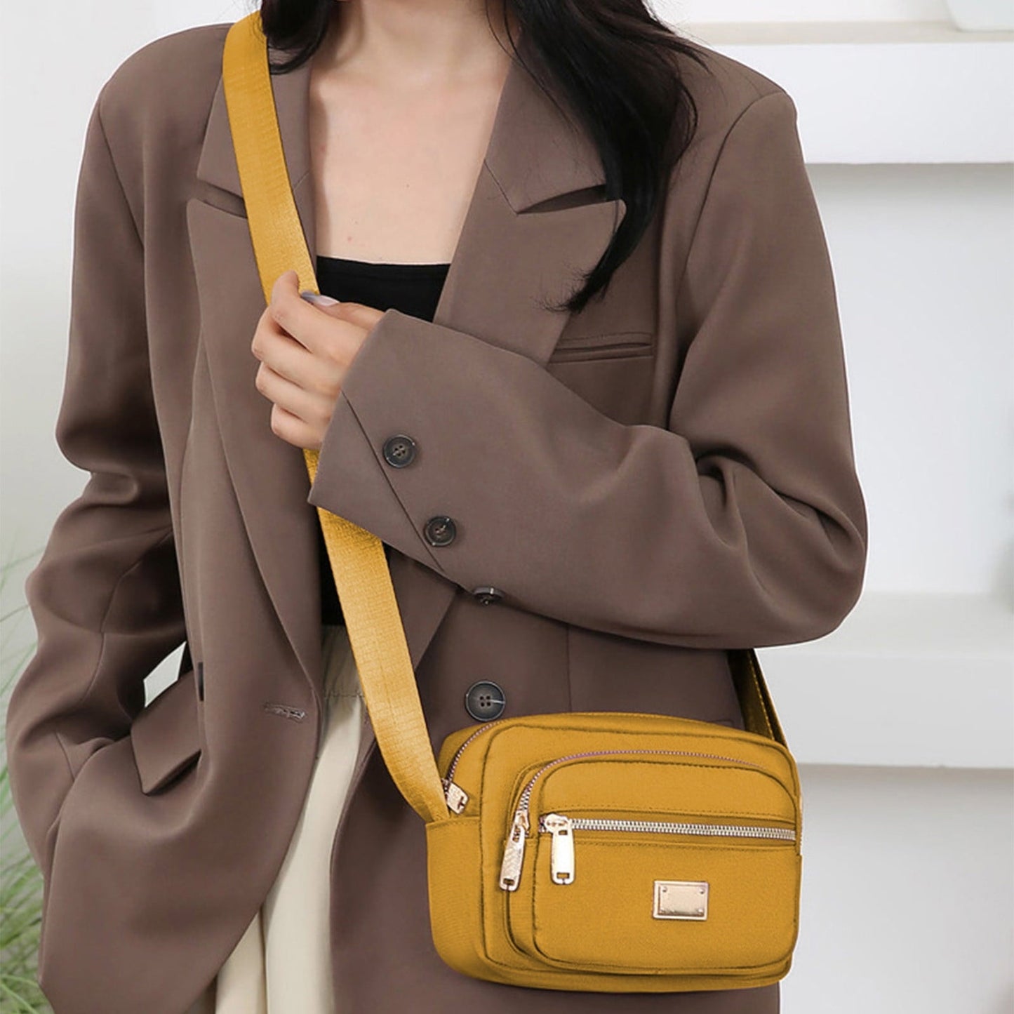 Darzheoy Fanny Packs for Women Crossbody Backpack Shoulder Messenger Bag Waterproof Everywhere Crossbody Belt Bag for Workout Running Travelling Yellow