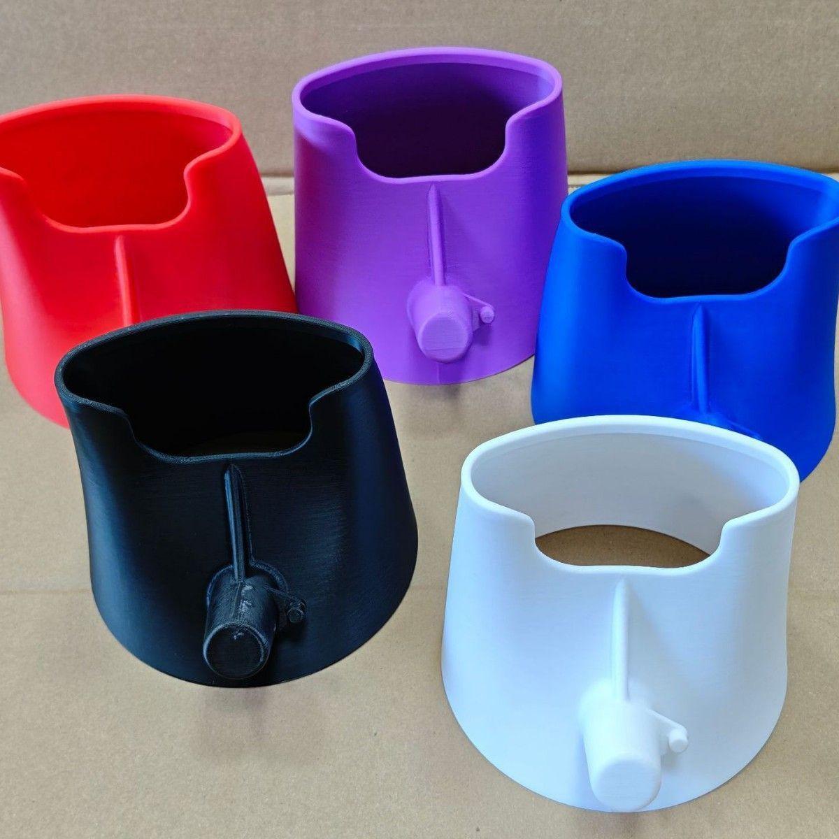 Flour Hopper Vertical Mixer - Large Black.