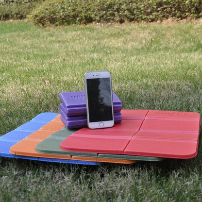 Folding picnic mat-Orange.