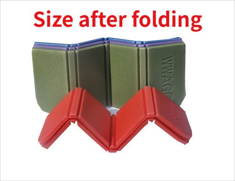 Folding picnic mat-Orange.