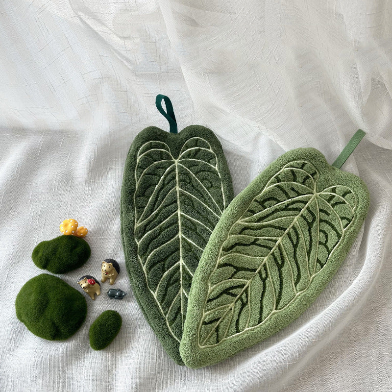 Towels - Towel set - Soft, absorbent kitchen and bathroom towels made of coral fleece with hanging loops for easy dishwashing and hand washing - 2-pack (dark green, light green)
