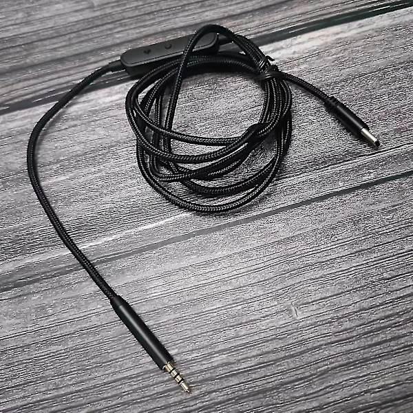 USB-C to 2.5mm Male Cable for QC25/QC35/QC35II/QC45 Headphones with Microphone.