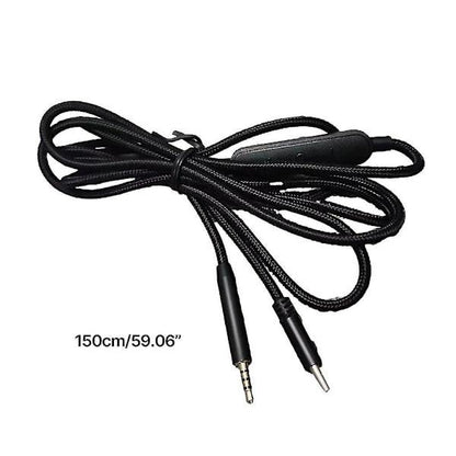 USB-C to 2.5mm Male Cable for QC25/QC35/QC35II/QC45 Headphones with Microphone.