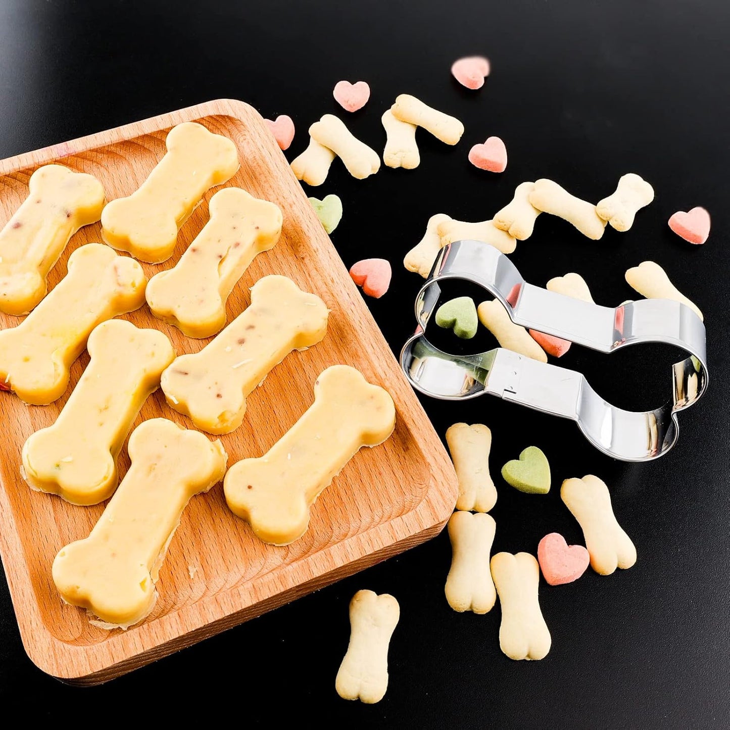 Dog treats Cutters Set 6 Pieces Dog Cookie Cutter sets Different Sizes Mini Small Medium Big Cut Out for Homemade Treats and Baking