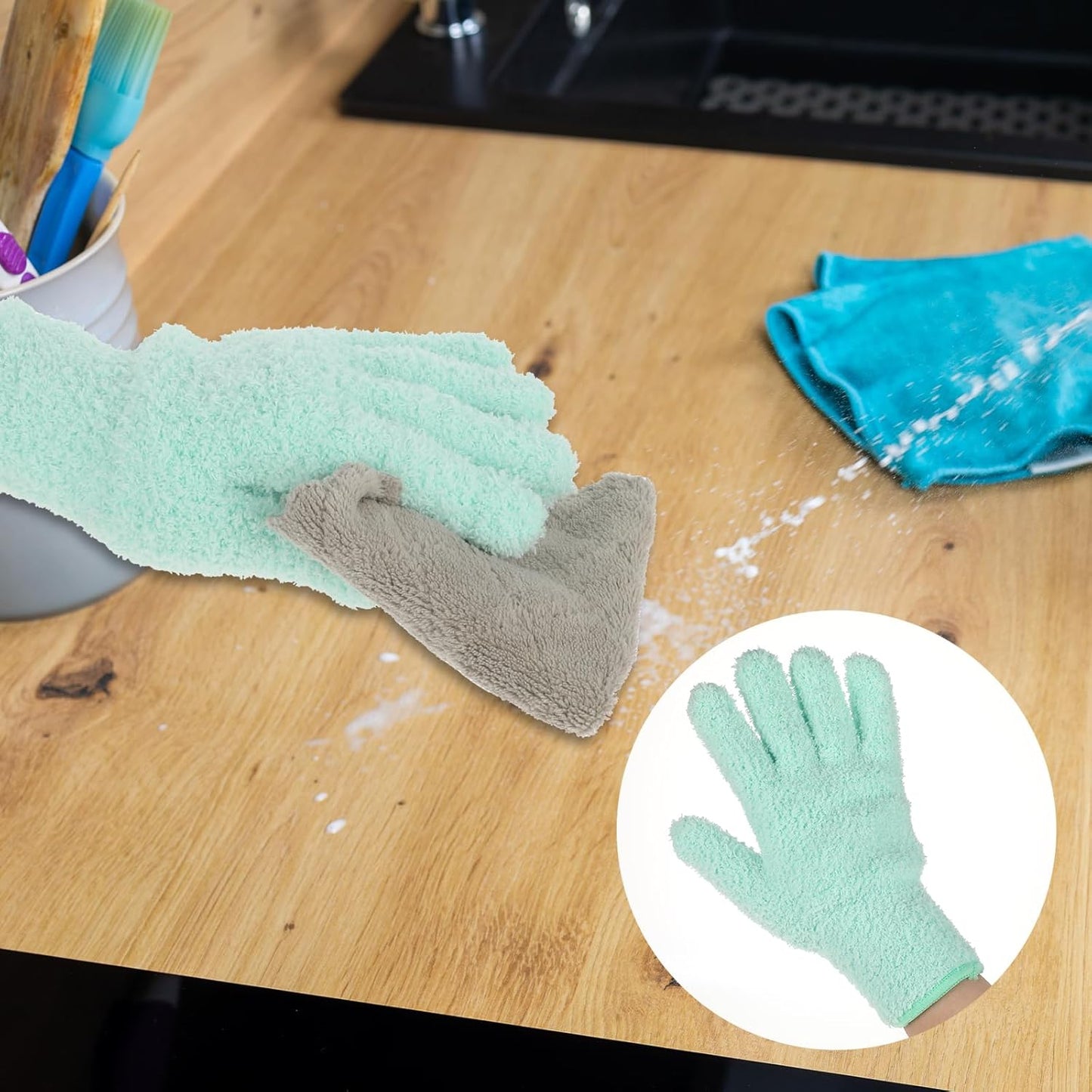 2 PCS Dusting Gloves for House Cleaning, Microfiber Coral Fleece Cleaning Mittens Reusable Washable Household Gloves for Plants Cars Blinds Lamps and Hard to Reach Corners (Cyan)