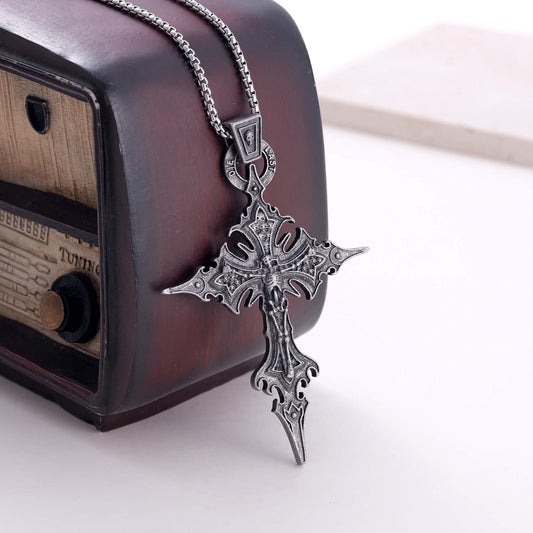 Kvekstio Vintage Gothic Skull Cross Pendant Necklace for Women Men, Halloween Party Cosplay Accessory, Punk Rock Gift, Goth Skeleton Cross Dark Religious Statement Jewelry for Christian, Birthday