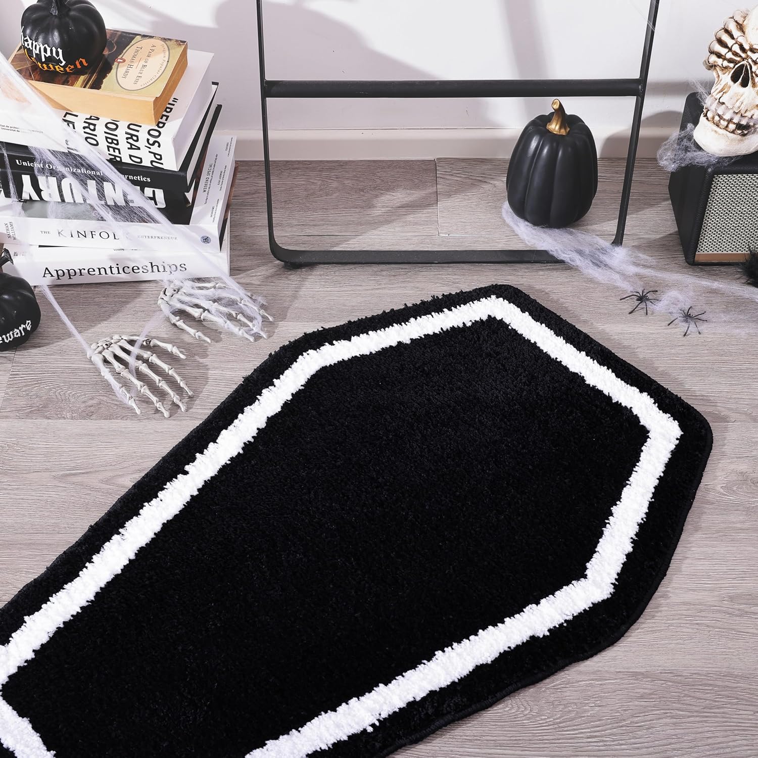 Halloween Decor Black Coffin Bath Mat for Bathroom, Cute Gothic Halloween Decoration Black Bathroom Rug Non Slip Cartoon Bath Rug Bathroom Mat Plush Shower Rugs Washable Black White.
