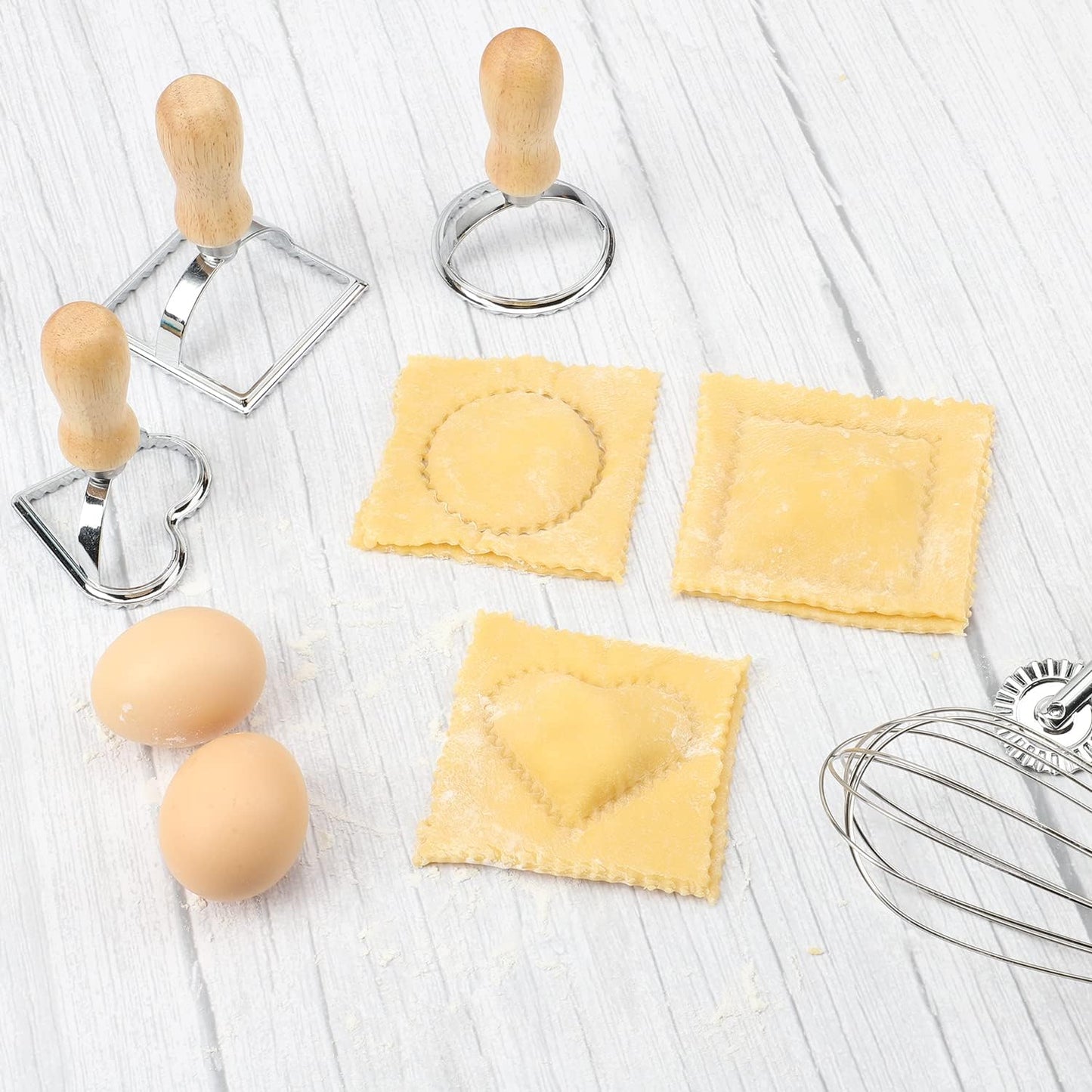Ravioli Stamp Maker Cutter with Roller Wheel (Set of 4), Wooden Handle and Fluted Edge, for Ravioli, Pasta, Dumplings Lasagna, Pierogi