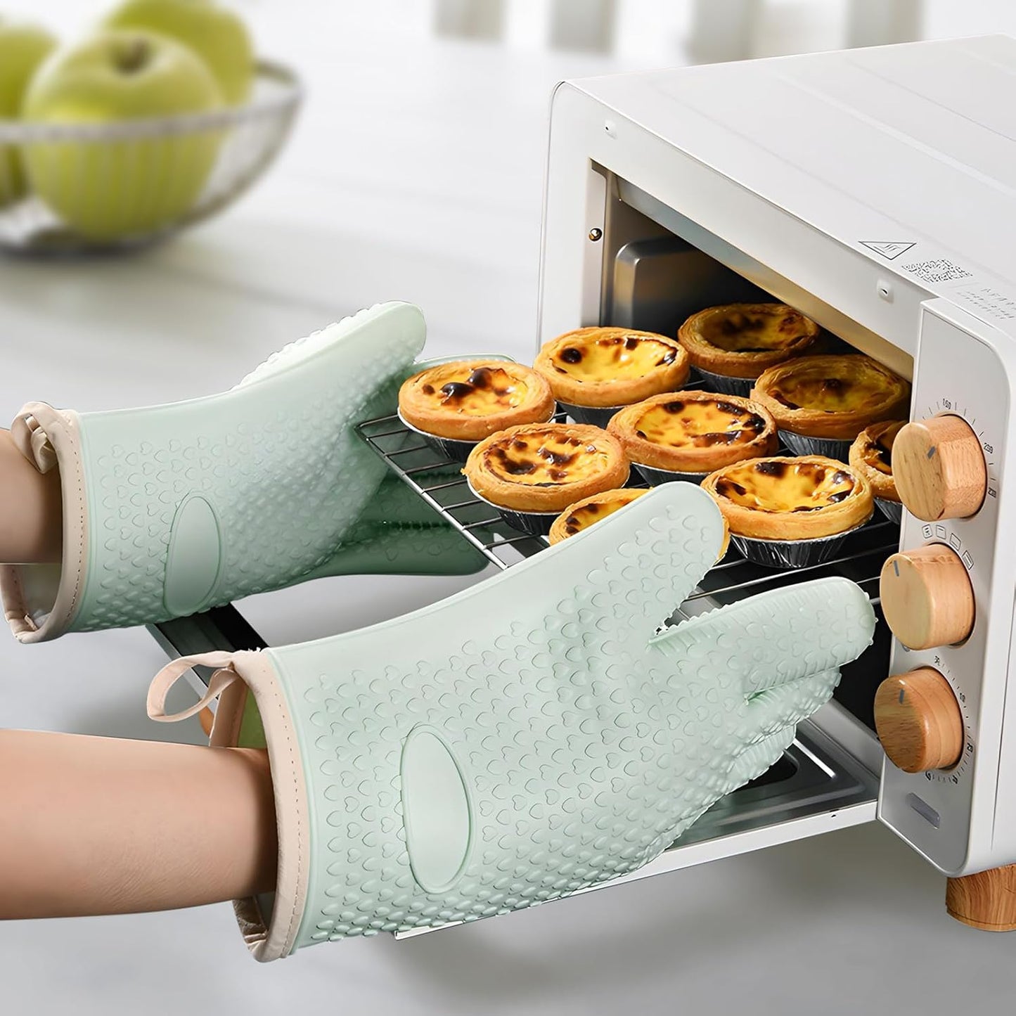 Light Green Heat Resistant Oven Gloves for Baking and Cooking - 1 Pair