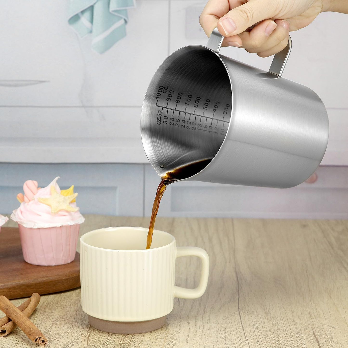 304 Stainless Steel Measuring Cup 32 OZ with OZ/ML Graduations, 4 Cup Kitchen Mixing Pitcher, Precision Engraved Markings, Container for Baking and Frothing, 1 Liter