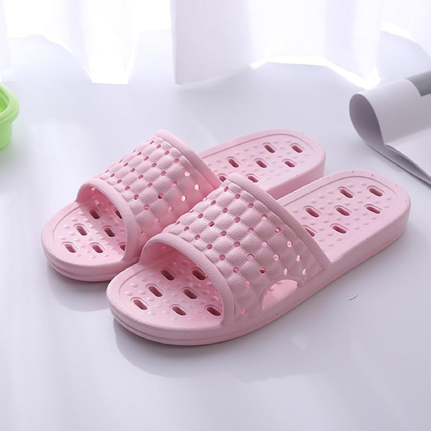 Bath Slippers with Drainage Holes, Quick-Drying Non-Slip Slippers Dormitory Home Bathroom Slippers Unisex