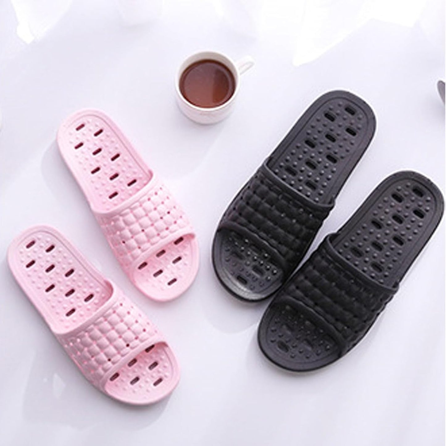 Bath Slippers with Drainage Holes, Quick-Drying Non-Slip Slippers Dormitory Home Bathroom Slippers Unisex