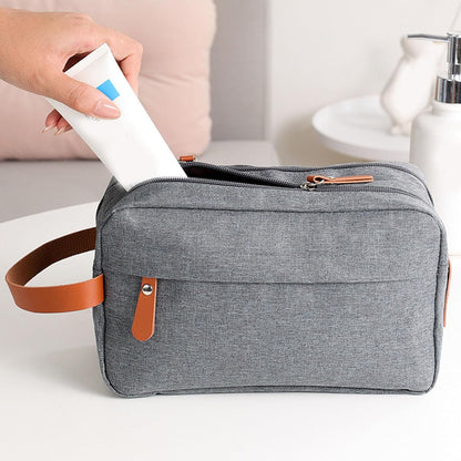 Travel Toiletry Bag for Men and Women, Toiletries Shaving Hanging Organizer Cosmetics Makeup Brushes Tools