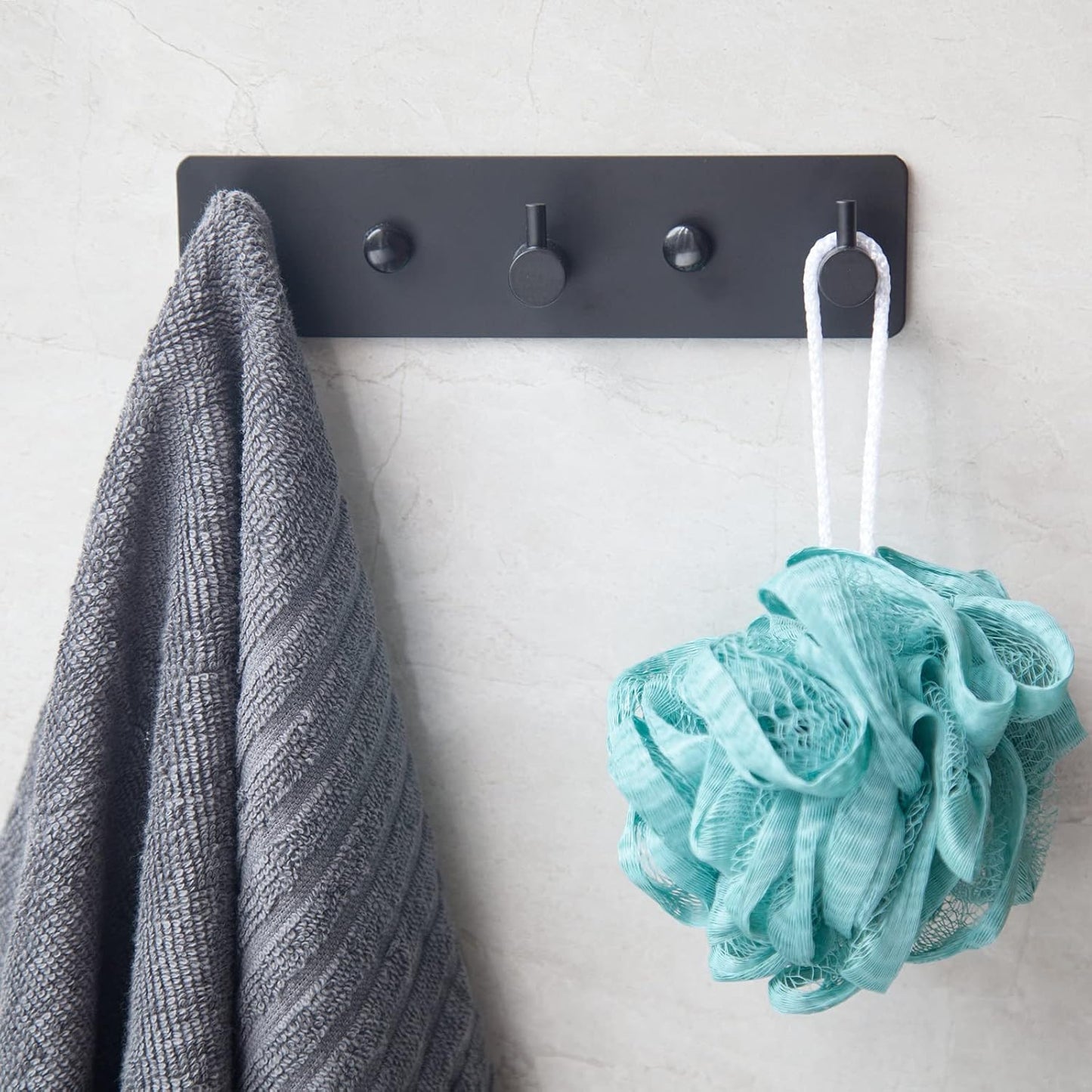 Black self-adhesive towel hooks - Bathroom on the wall - No drilling required - Specifically for shower areas - Heavy-duty wall hooks, self-adhesive towel rails - adhesive wall hooks - Stainless steel self-adhesive hooks - Suitable for kitchens-doors-keys