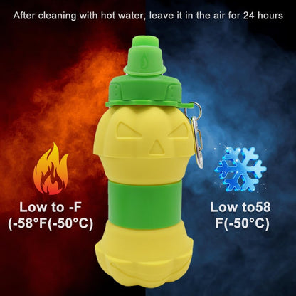 Collapsible silicone water bottle - 600 ml/20 oz - portable and lightweight - ideal for outdoor walks and indoor sports - handy for travel.