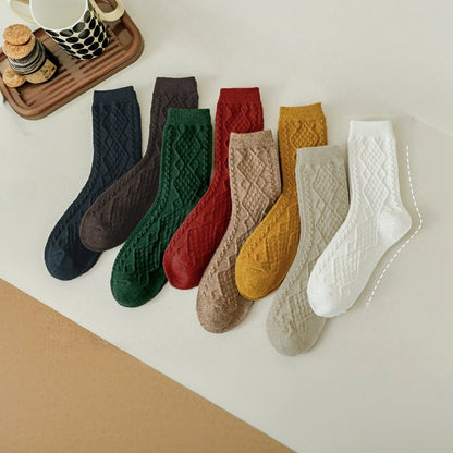 4-pair pack of mixed color socks, women's fall/winter socks, comfortable, soft and warm house socks.