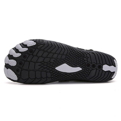 Men Women Water Shoes Barefoot Quick Dry Aqua Sports Shoes - Black Size EU39 = US6.