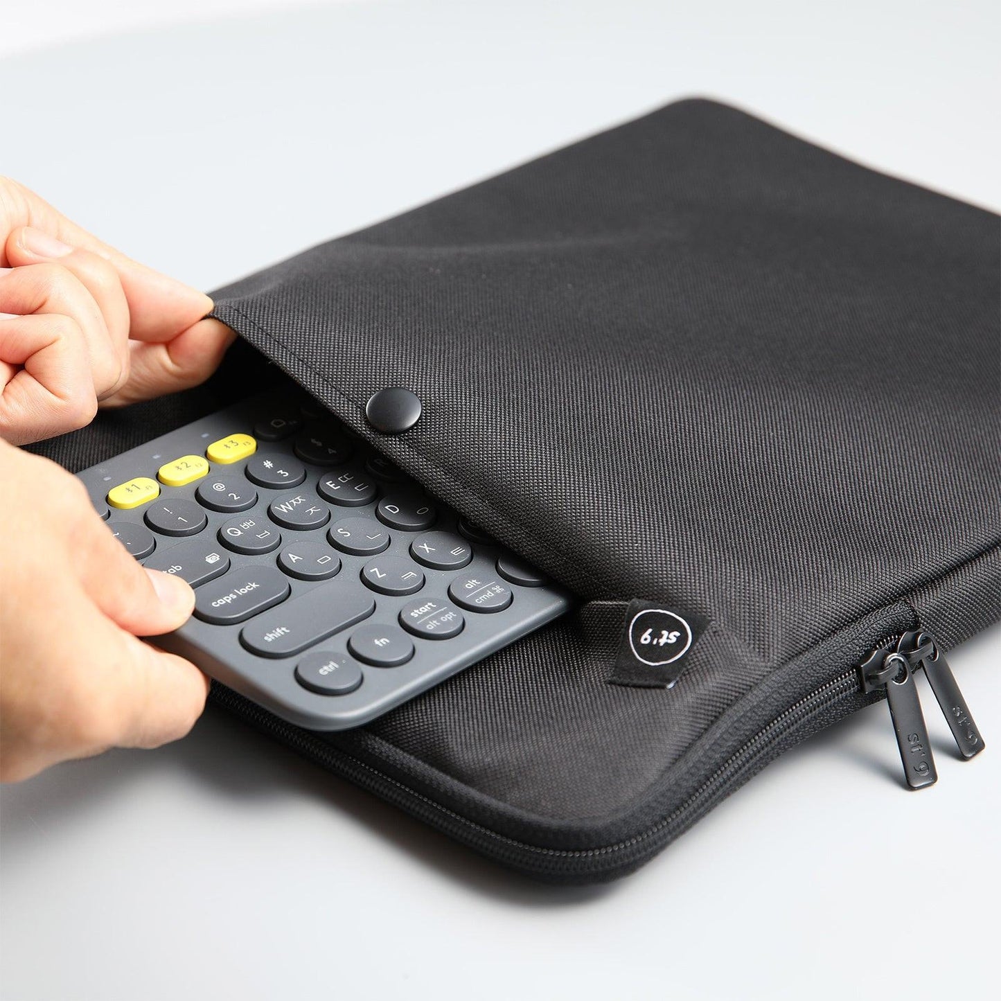 15 inch Laptop Sleeve Padded Travel Carry Case Bag L size LUKE BLACK.