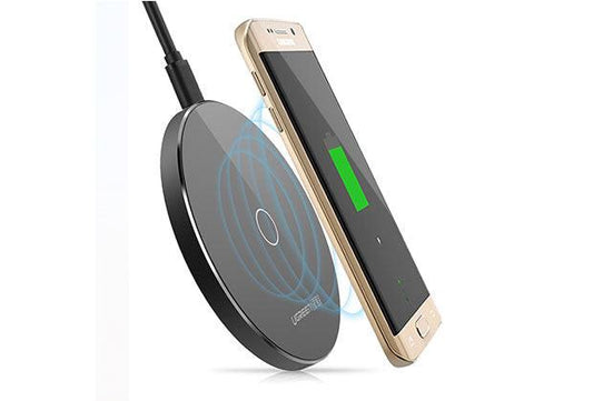 UGREEN Qi Wireless 10W Fast Charger (30570).