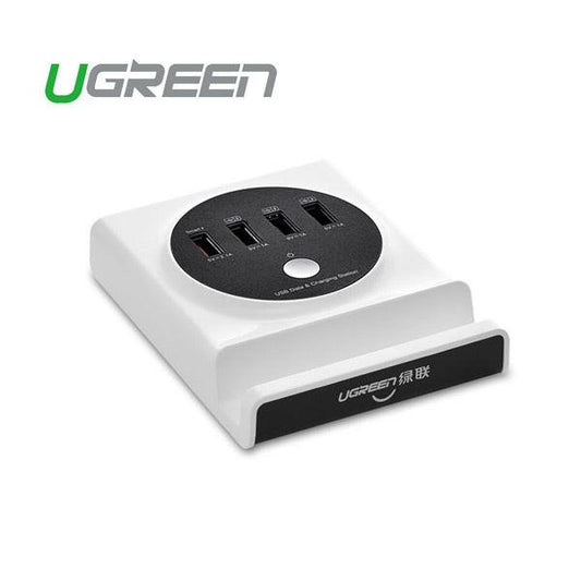 UGREEN Multifunction USB Charging Station with OTG USB Hub (20352).