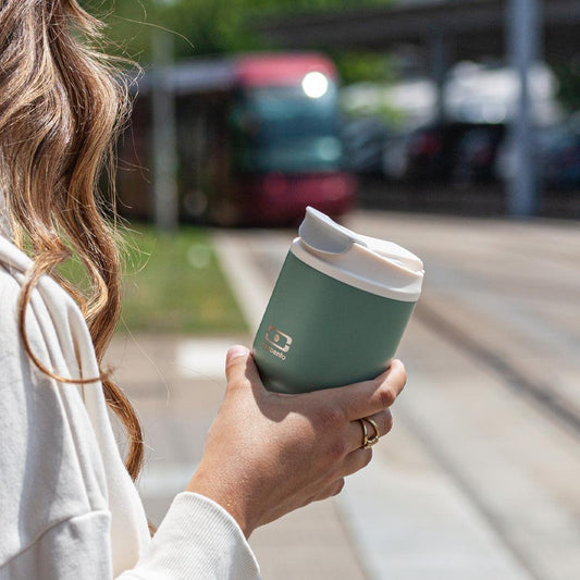 Monbento Travel Mug S - Green Natural.