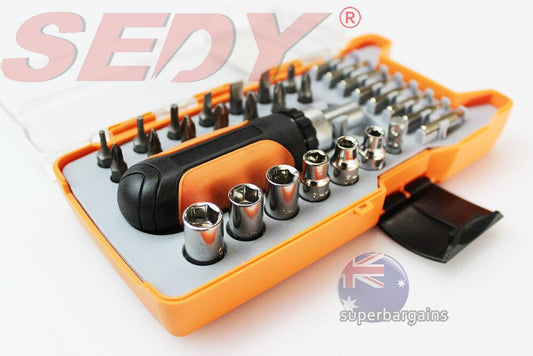 15x Random ScrewDriver Sets.