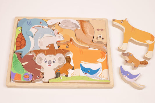 Australian Wildlife puzzle and play set.