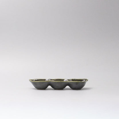 Edamame Triple Pod Dish 20cm Oribe Green Glaze.