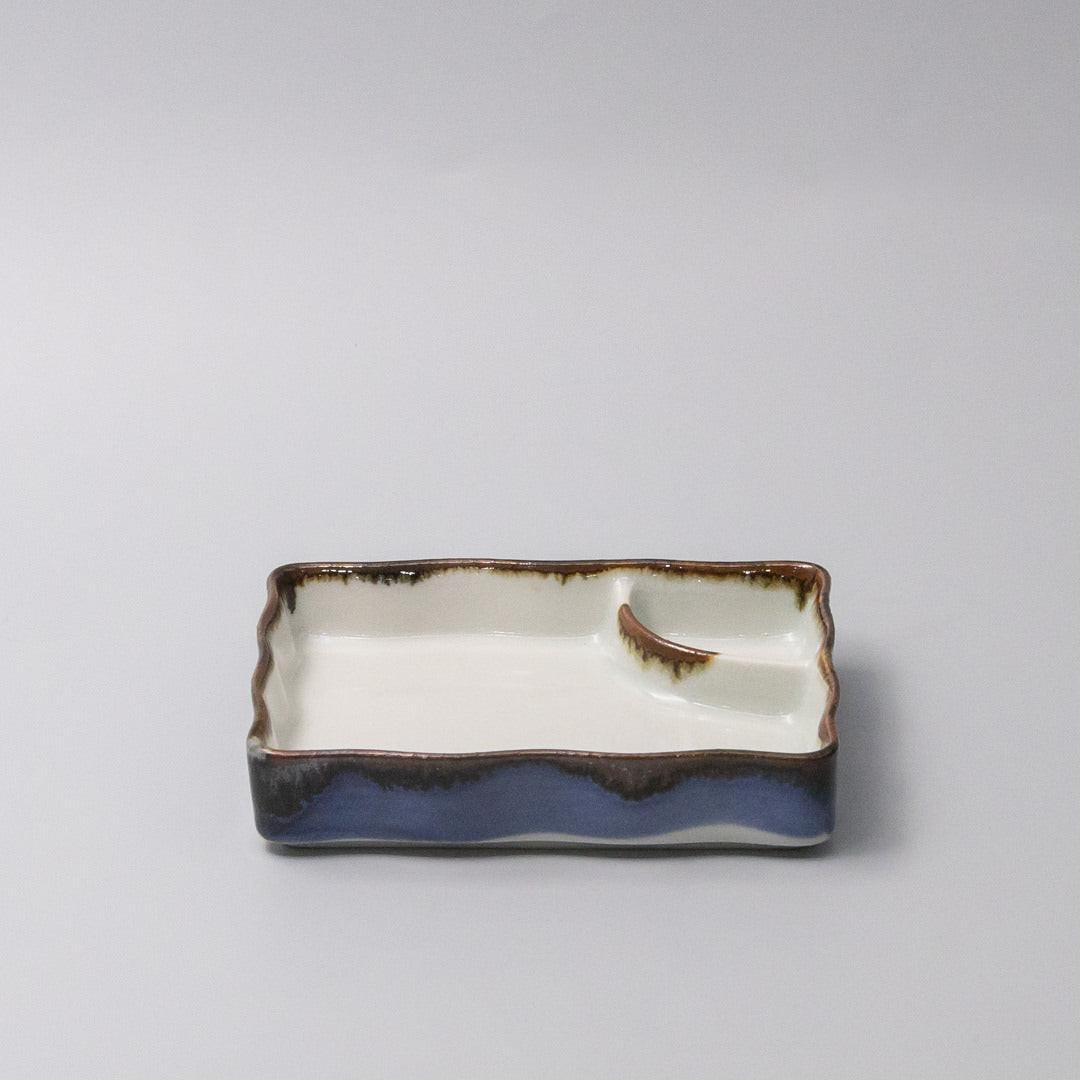 Sushi Plate Inbuilt Sauce Dish 15cm Tenmokku Edge Design.
