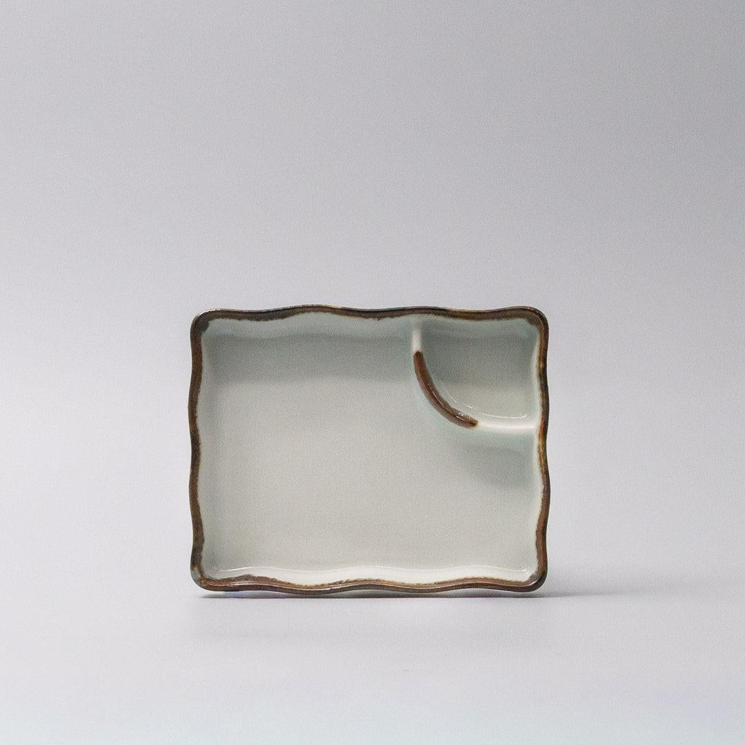 Sushi Plate Inbuilt Sauce Dish 15cm Tenmokku Edge Design.