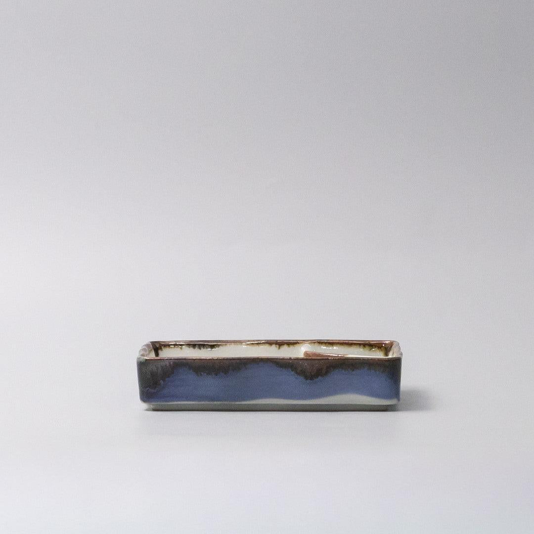 Sushi Plate Inbuilt Sauce Dish 15cm Tenmokku Edge Design.