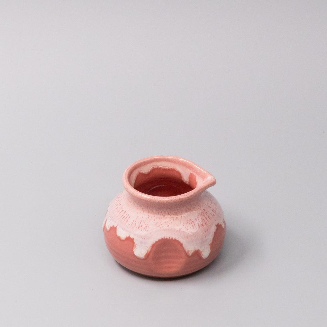 Pourer 120ml Coral Pink White Drip.
