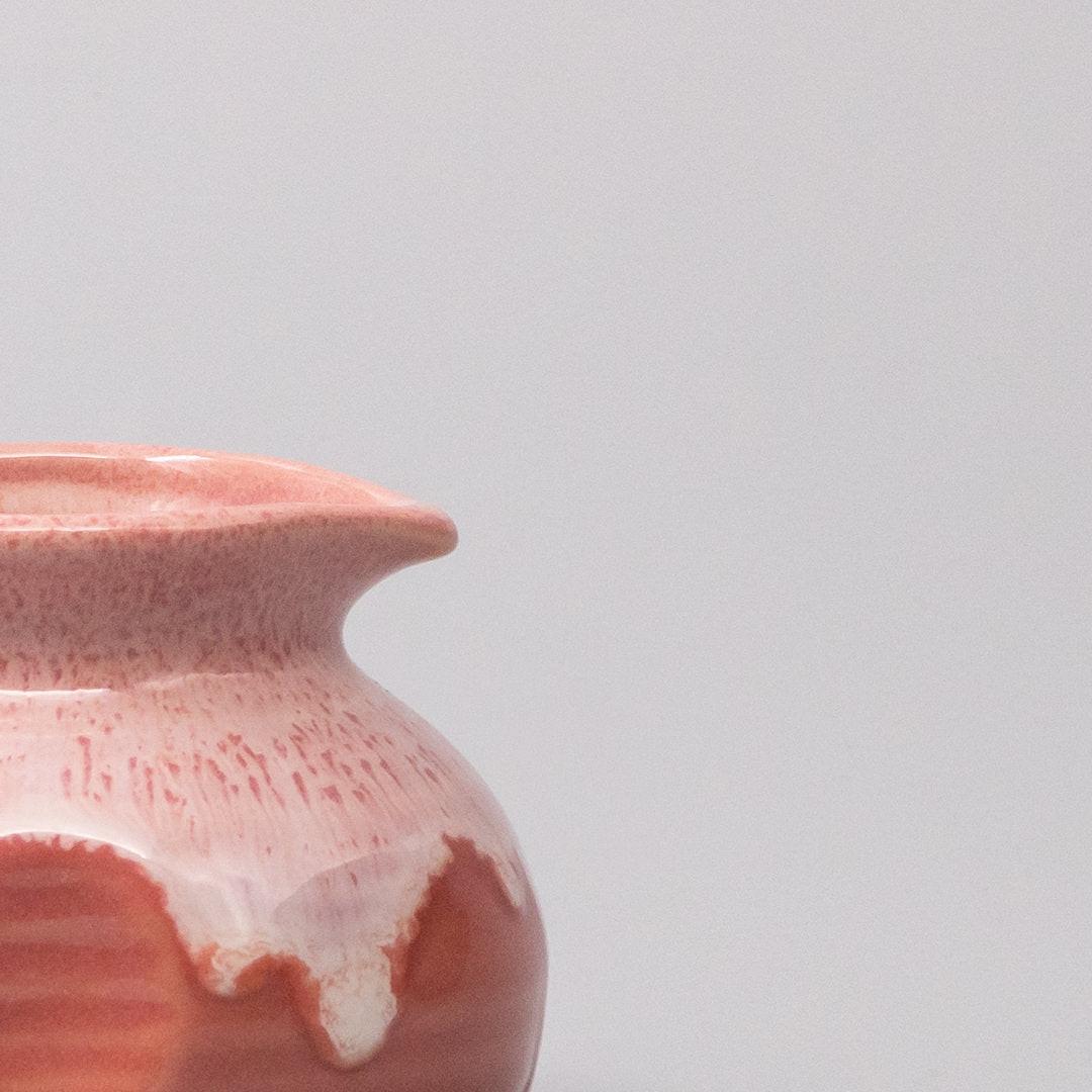 Pourer 120ml Coral Pink White Drip.