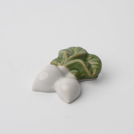 Chopstick Rest White & Green Radish.