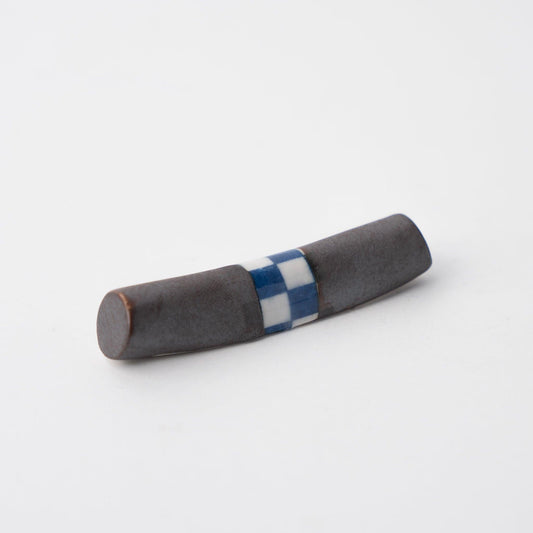 Chopstick Rest Cylinder Checker Black.