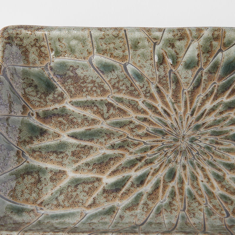 Sushi Plate 22cm Forest Green Net Design.