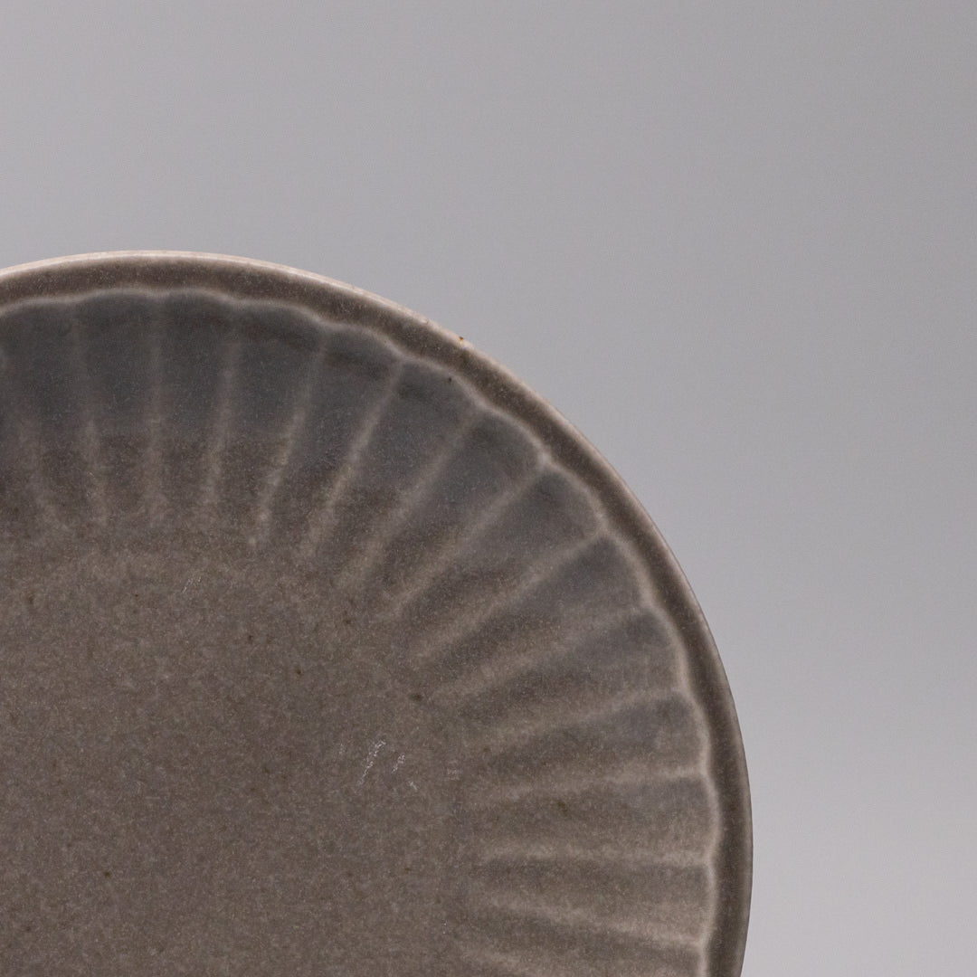 Plate 21.4cm Sunburst Dove Glaze.