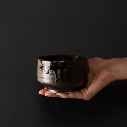 Matcha Tea Bowl 11.5cm Metallic Black.