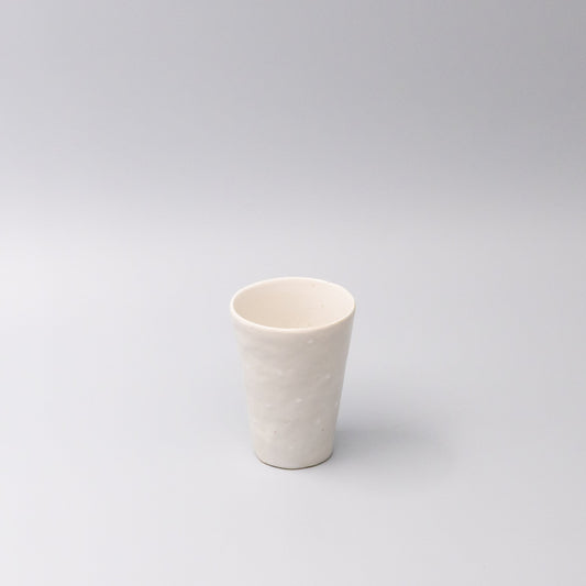 Tumbler 200ml Tapered Shape Ostrich White.