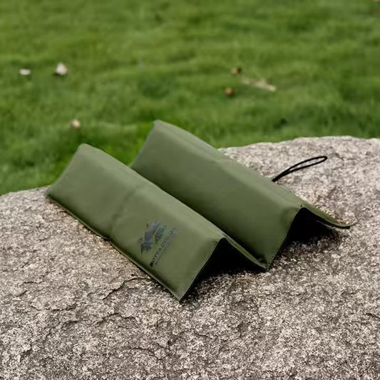 3PCS Green Portable Outdoor Folding Seat Cushion - 42cm x 32cm for Camping and Hiking.