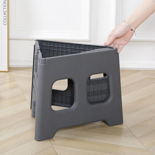 Grey Portable Folding Outdoor Toilet with Lid - Heavy Duty 150kg Capacity.