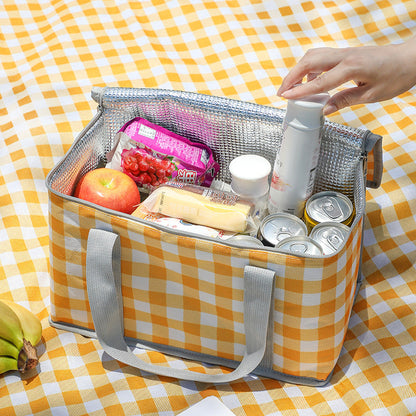 2PCS Green Insulated Picnic Lunch Bag with Checkered Design, Thermal Storage for Hot and Cold Items.