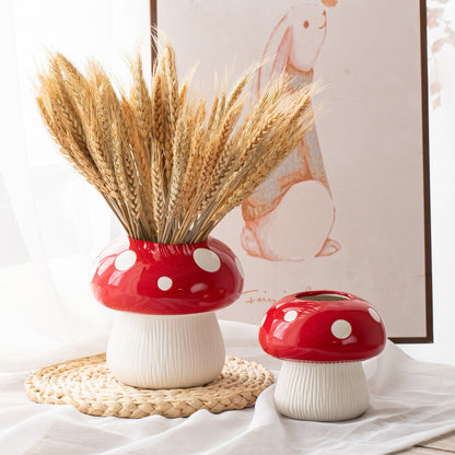 Middle Size Black Whimsical Ceramic Mushroom Vase - Decorative Floral & Hydroponic Planter