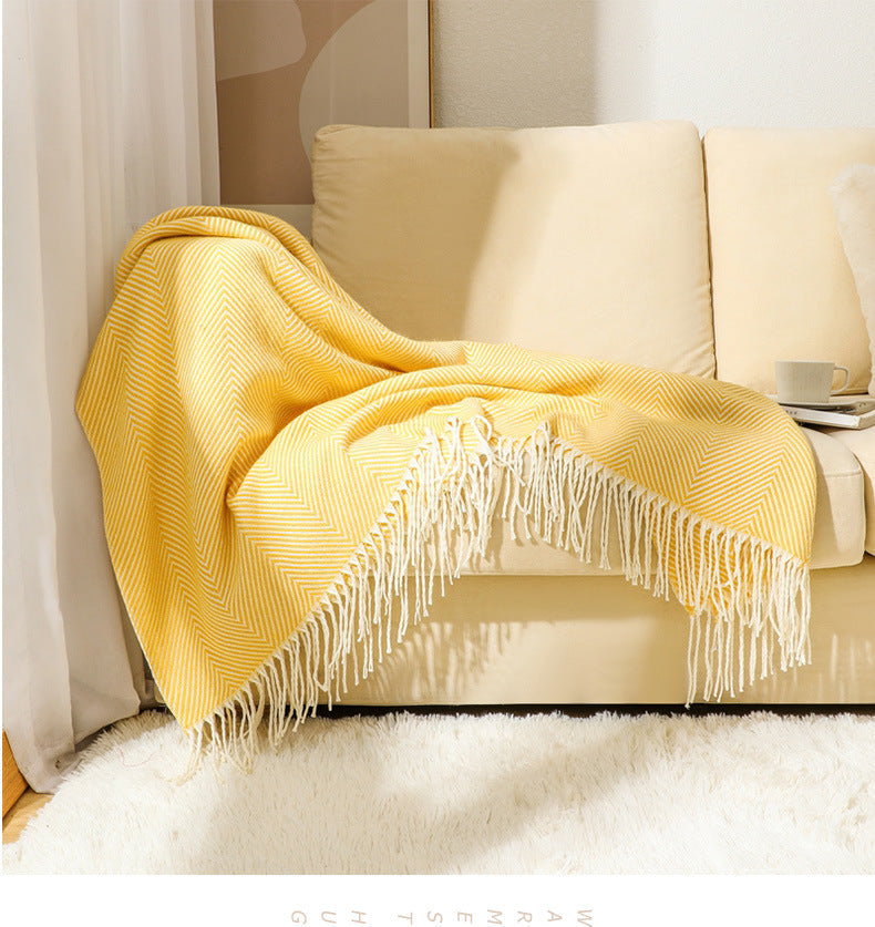 Green Elegant Herringbone Tassel Throw Blanket - Large Acrylic Faux Cashmere Soft Cozy Blanket for Sofa, Bed & Decor (130x240cm)